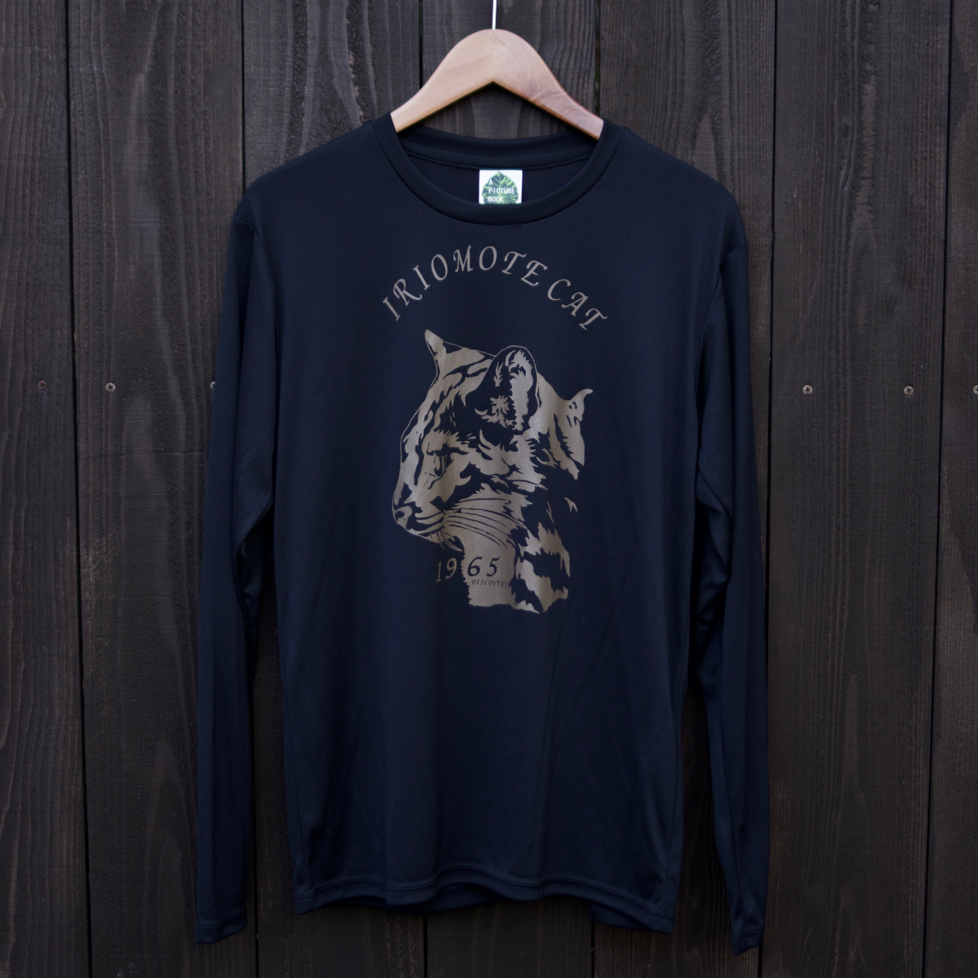 DRY(吸汗速乾)長袖図鑑TシャツBLACKIRIOMOTE CAT – A PICTURE BOOK