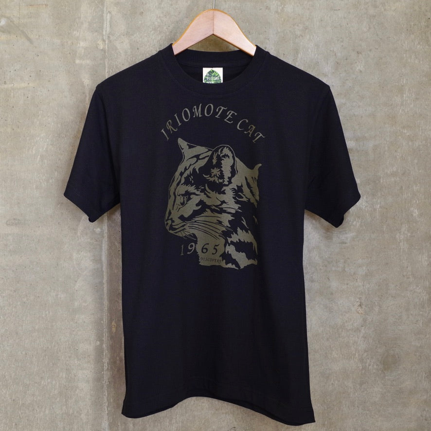 図鑑Tシャツ<BR>BLACK<BR>IRIOMOTE CAT